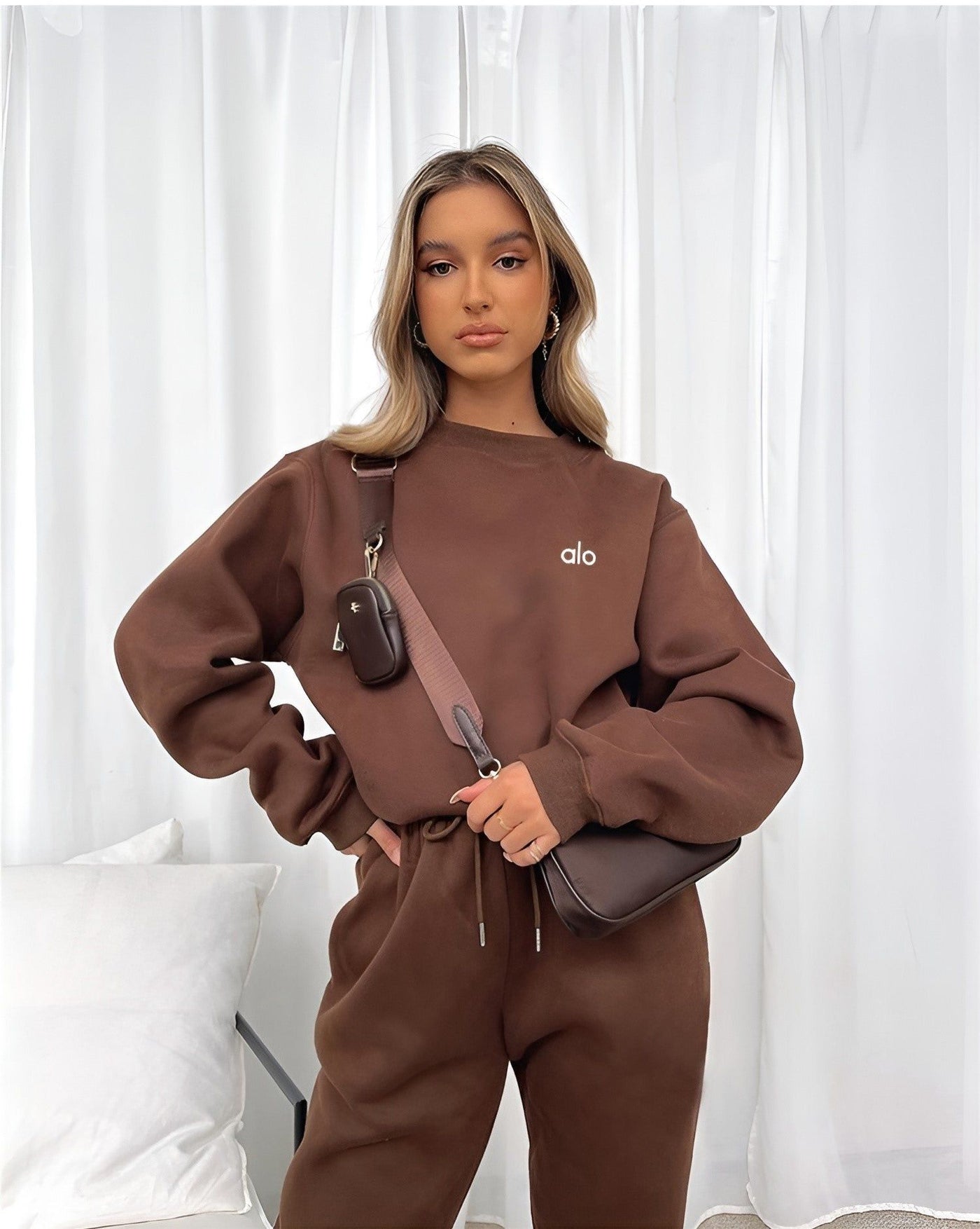 Womens Signature Lounge Set ALO Comfort Wear