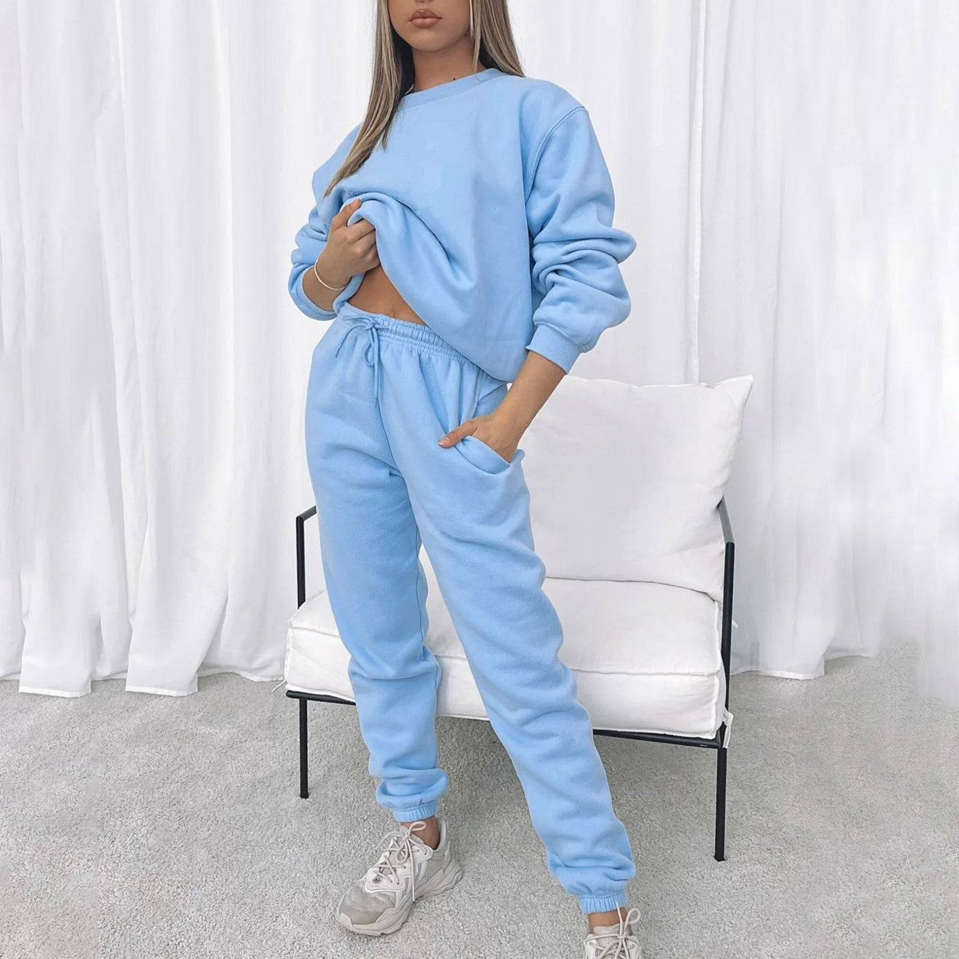 Womens Signature Lounge Set ALO Comfort Wear